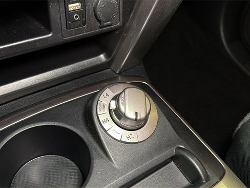 Used 2018 Toyota 4Runner SR5 image 26