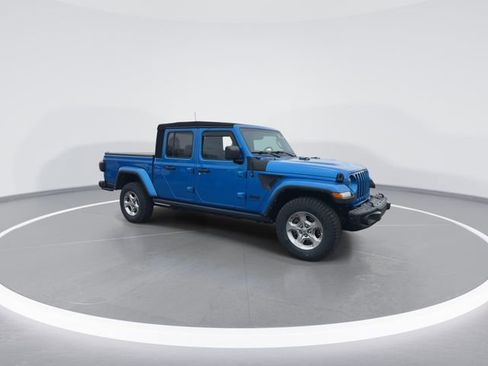 Used 2021 Jeep Gladiator Sport image 2