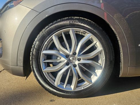 Used 2021 Maserati Levante GranLusso image 15