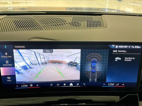 Used 2025 BMW 530i image 27