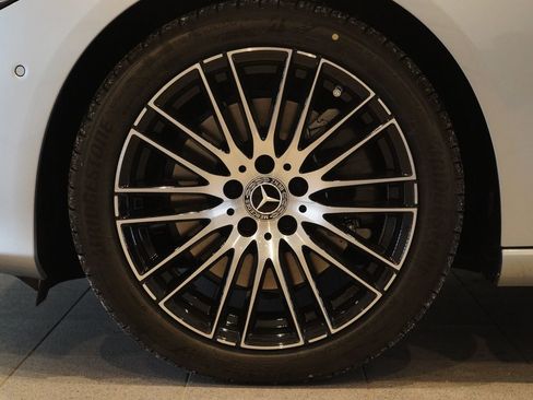 New 2026 Mercedes-Benz C 300 4MATIC Sedan image 12