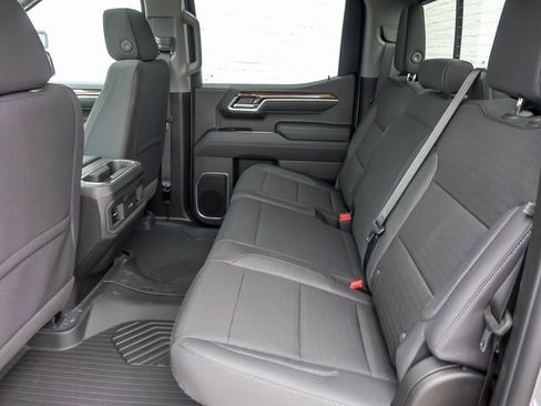 New 2026 Chevrolet Silverado 1500 RST w/ Z71 Off-Road Package image 16