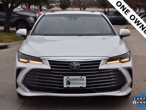 Used 2021 Toyota Avalon Limited w/ Advanced Safety Package image 3