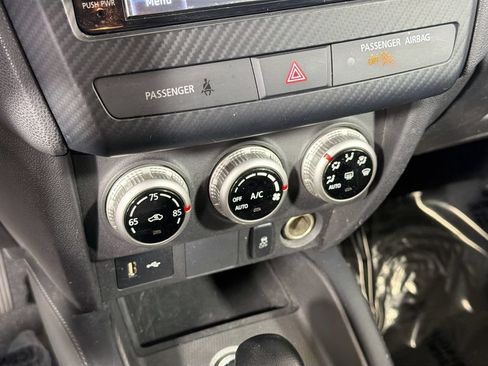 Used 2023 Mitsubishi Outlander Sport AWD image 16