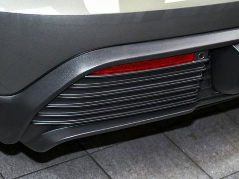 Used 2025 Porsche Macan 4 Electric image 81