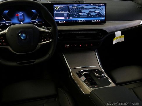 Used 2025 BMW 330i xDrive Sedan w/ Premium Package image 16