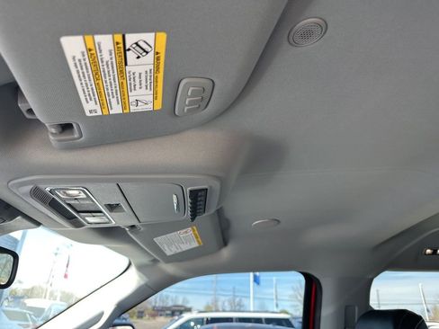 Used 2024 Ford F250 Lariat w/ Lariat Ultimate Package image 15