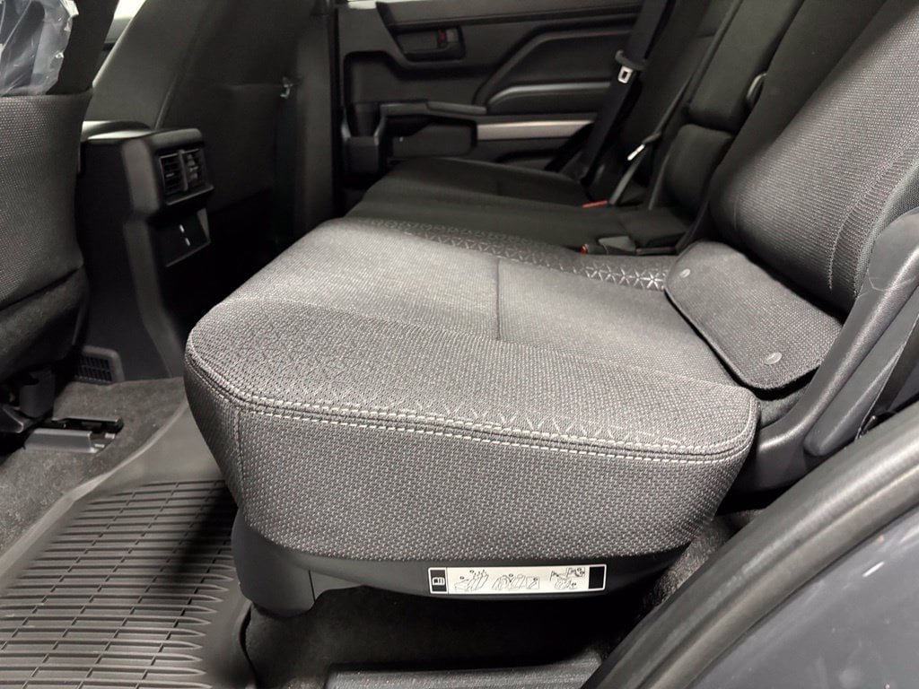 Used 2026 Toyota 4Runner SR5 AWD/4WD image 43