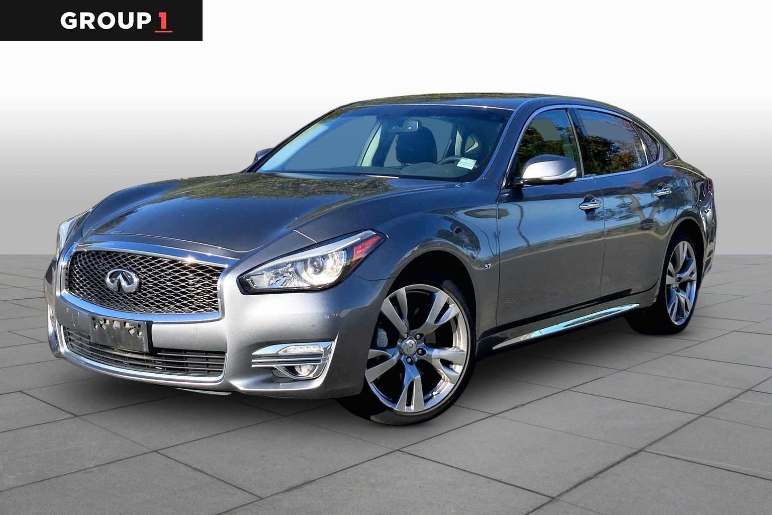 Used 2019 INFINITI Q70 L 3.7 AWD/4WD image 1