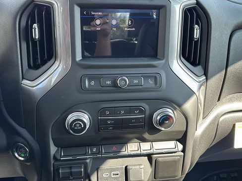 New 2026 GMC Sierra 2500 Pro image 30