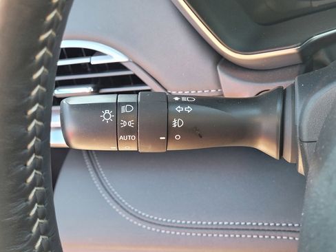 Used 2024 Subaru Outback Touring w/ Popular Package #2 image 25