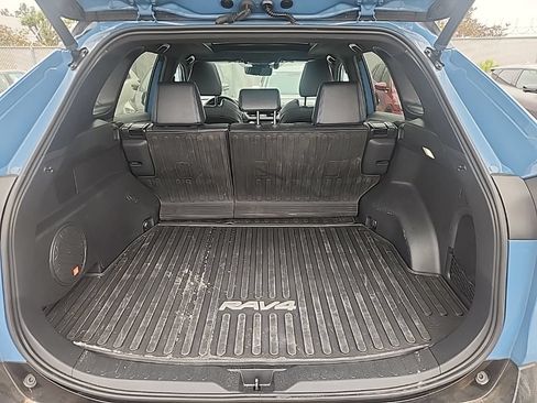 Used 2023 Toyota RAV4 XSE AWD/4WD image 17