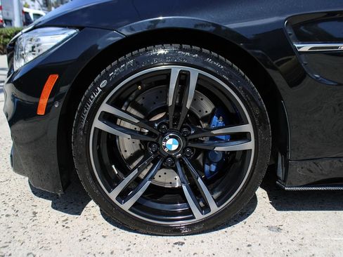 Used 2015 BMW M4 Coupe RWD image 40