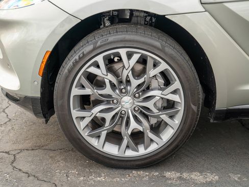 Used 2021 Aston Martin DBX image 53