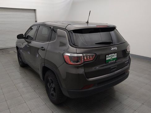 Used 2018 Jeep Compass Sport FWD image 5
