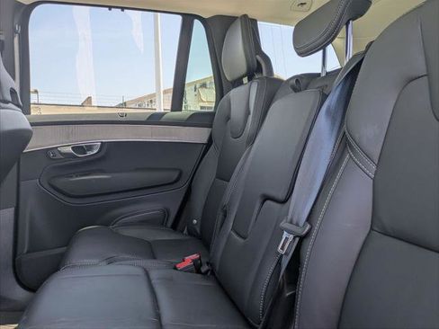 Used 2025 Volvo XC90 T8 Ultra w/ Protection Package Premier image 24
