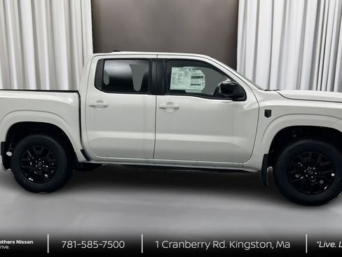 New 2026 Nissan Frontier SV w/ Tow Package AWD/4WD image 4