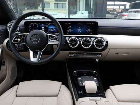 Used 2023 Mercedes-Benz CLA 250 CLA 250 w/ Premium Package image 22