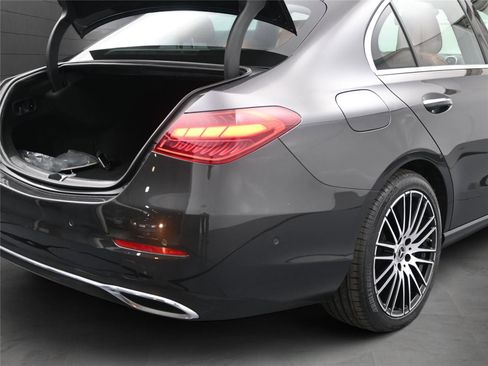 Used 2023 Mercedes-Benz C 300 4MATIC Sedan image 19