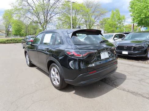 Used 2023 Honda HR-V LX image 4