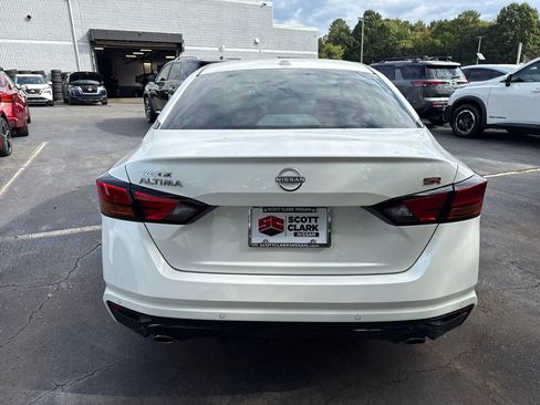 New 2025 Nissan Altima 2.5 SR w/ SR Premium Package image 4