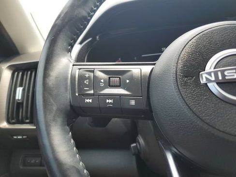 Used 2024 Nissan Pathfinder Platinum w/ Cargo Package AWD/4WD image 21