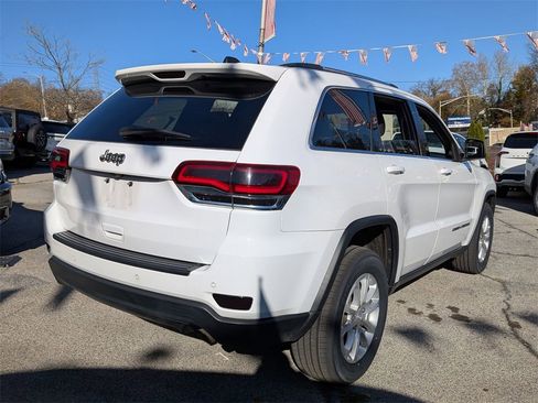 Used 2021 Jeep Grand Cherokee Laredo image 6