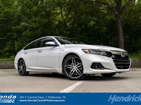 Used 2022 Honda Accord Touring image 1