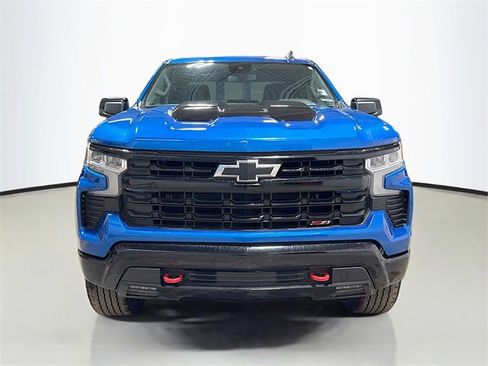 Used 2022 Chevrolet Silverado 1500 LT Trail Boss w/ Protection Package image 3