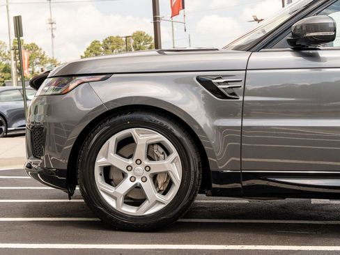 Used 2019 Land Rover Range Rover Sport HSE AWD/4WD image 24