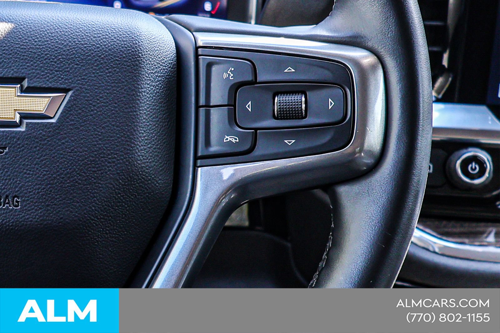 Used 2025 Chevrolet Silverado 1500 LT RWD image 27