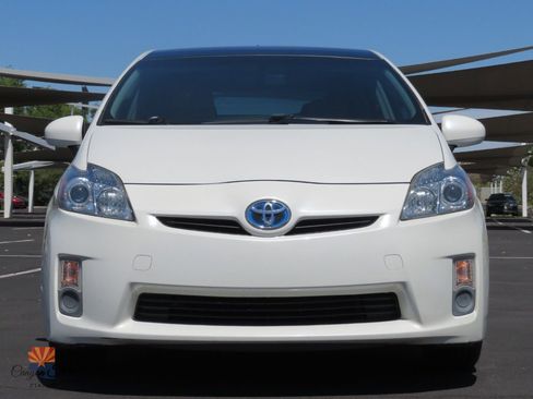 Used 2011 Toyota Prius Three w/ Solar Roof Pkg FWD image 31