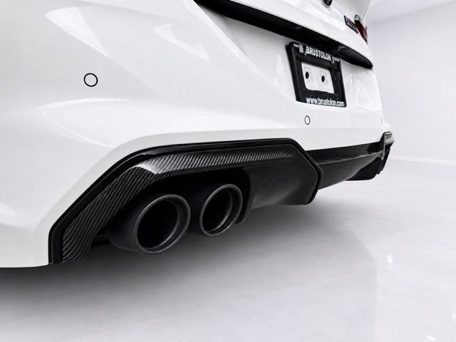 Used 2020 BMW M8 Competition w/ M Carbon Exterior Package AWD/4WD image 5