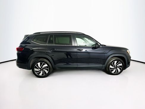 Used 2025 Volkswagen Atlas SE image 10