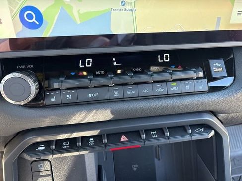 Used 2026 Toyota Tundra TRD Pro AWD/4WD image 33