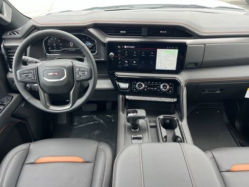 New 2025 GMC Sierra 1500 AT4 w/ Technology Package image 2