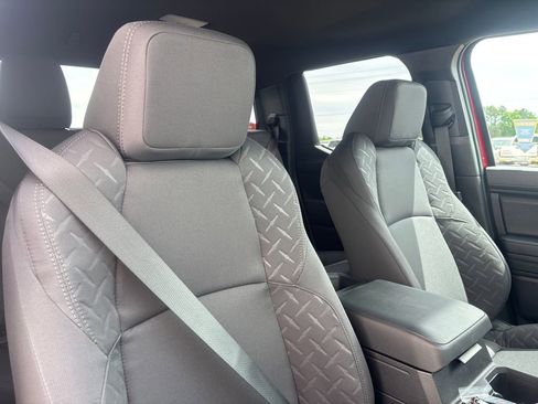 New 2026 Toyota Tacoma SR AWD/4WD image 18