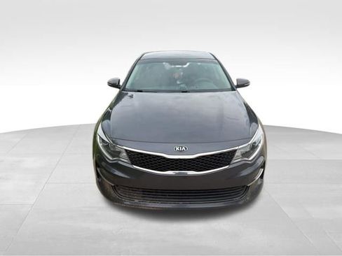 Used 2016 Kia Optima LX FWD image 8