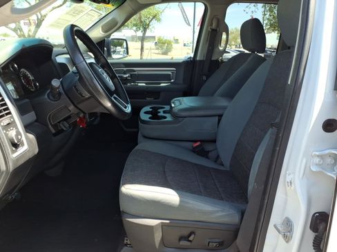 Used 2017 RAM 1500 Big Horn RWD image 14