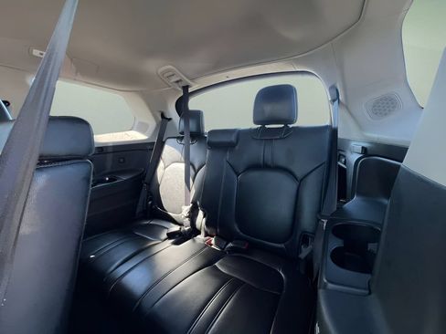 Used 2024 Honda Pilot Elite image 22