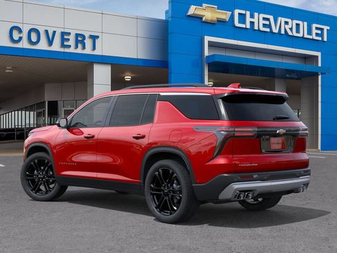 New 2026 Chevrolet Traverse LT FWD image 3