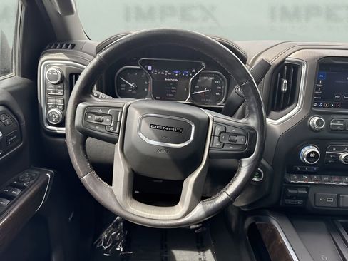 Used 2022 GMC Sierra 1500 Denali w/ Denali Premium Package AWD/4WD image 16