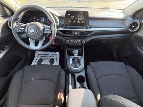 Used 2020 Kia Forte LXS image 17