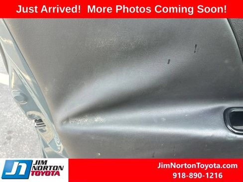 Used 2016 Jeep Renegade Trailhawk AWD/4WD image 10