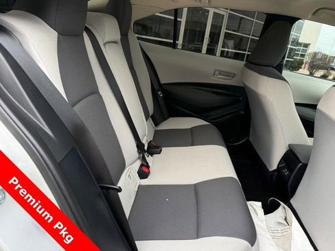 Used 2025 Toyota Corolla LE w/ LE Premium Package image 12