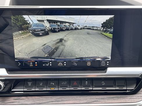 New 2026 GMC Sierra 3500 SLT w/ SLT Premium Package AWD/4WD image 50