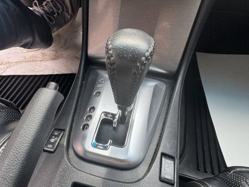 Used 2010 Nissan Altima 2.5 S w/ Premium Pkg image 16