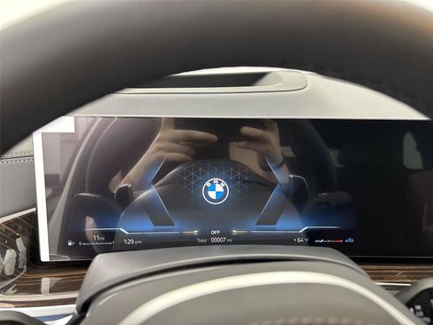New 2026 BMW X5 xDrive40i w/ M Sport Package AWD/4WD image 28