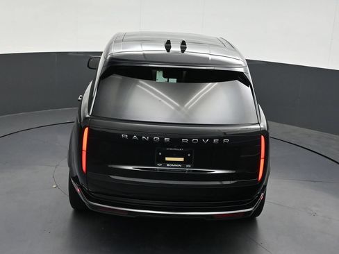 Used 2025 Land Rover Range Rover SE AWD/4WD image 18