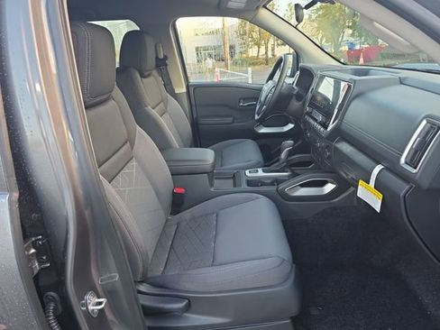 New 2026 Nissan Frontier SV w/ Tow Package AWD/4WD image 9